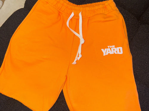 ORANGE TERRY RAW EDGE SWEAT SHORT